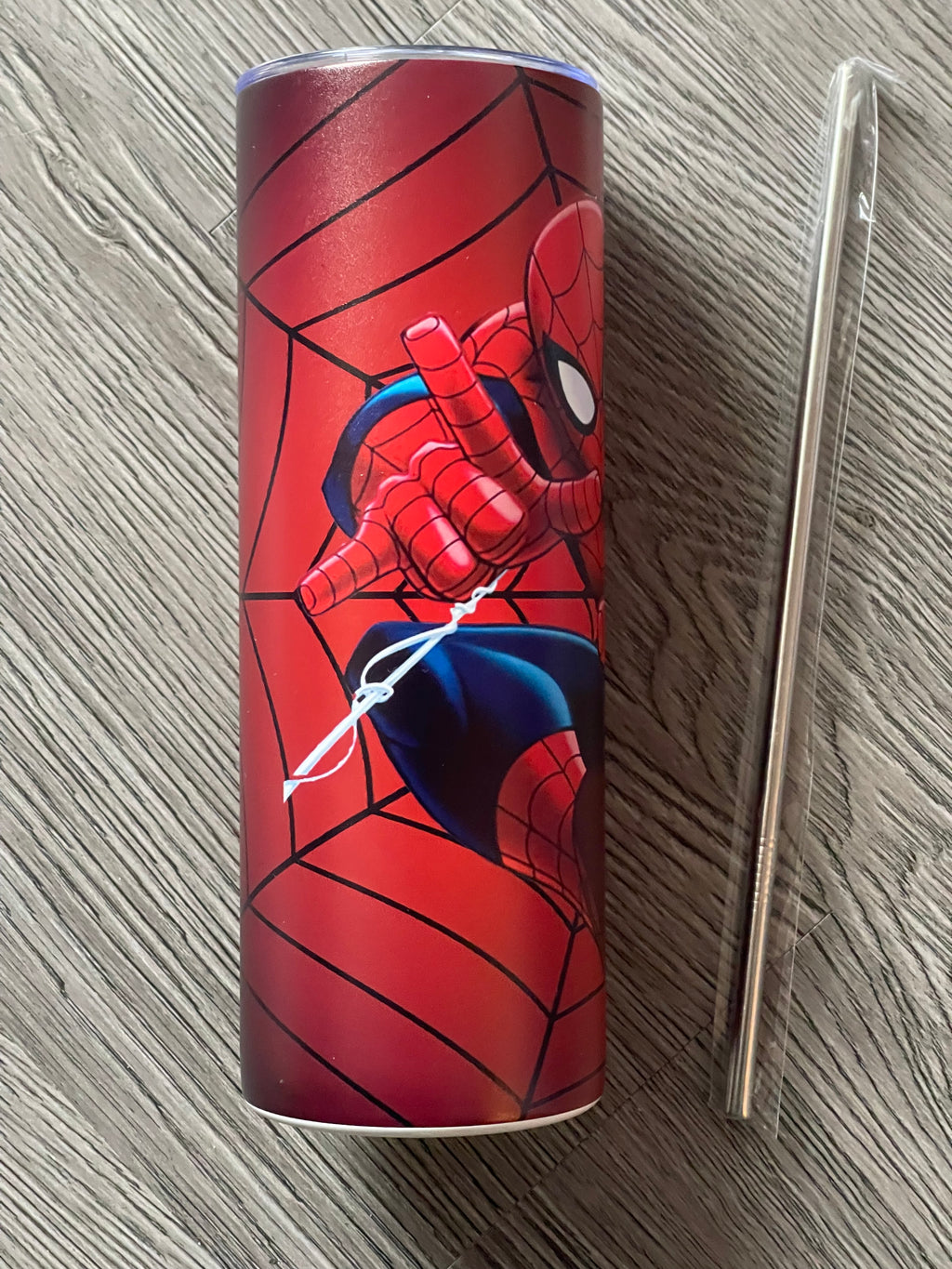Marvel Spiderman Edelstahl Becher 590 ml – Thermobecher für warme & kalte Getränke mit Strohhalm